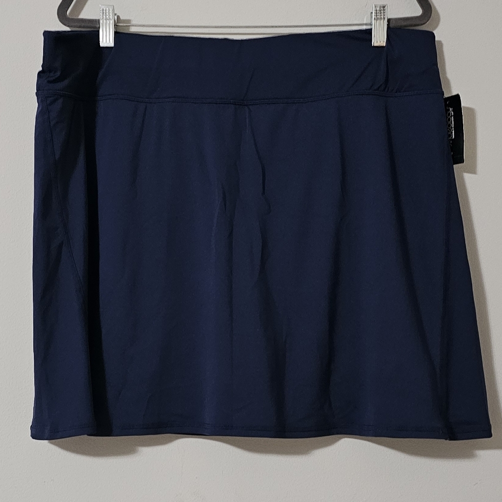 Like new! Ideology Navy Athletic Skort EUC -tags have been removed.